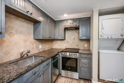21 Point Road, Norwalk, CT 06854 - Photo 31