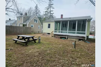 104 Hollywood Avenue, Hartford, CT 06110 - Photo 17