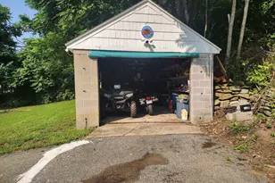 5 Avery St Ext, Norwich, CT 06360 - Photo 3