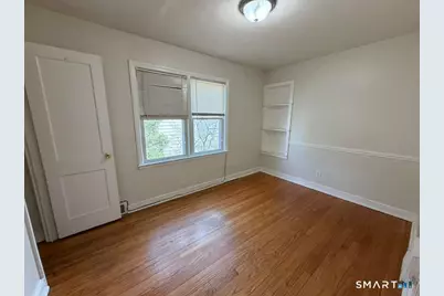 279 Clermont Avenue #2nd Fl., Bridgeport, CT 06610 - Photo 13