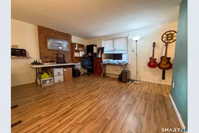 239 Farmington Avenue #B, Hartford, CT 06105 - Photo 11