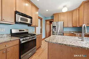61 Florence Ave, New Haven, CT 06512 - Photo 15