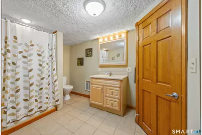 15 Country Drive, Norwich, CT 06360 - Photo 27