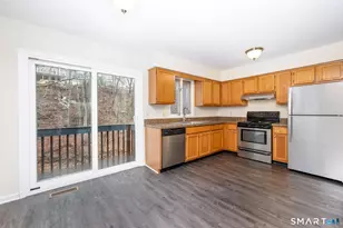 67 Woodland Ridge, Meriden, CT 06450 - Photo 11