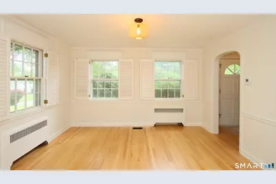 23 Norway Road, North Haven, CT 06473 - Photo 11