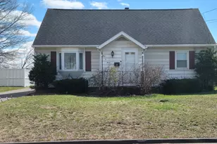 103 Risley St, East Hartford, CT 06118 - Photo 1