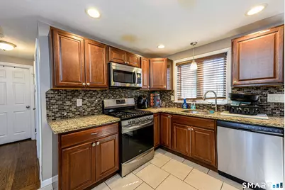 709 Pine Rock Avenue, Hamden, CT 06514 - Photo 7