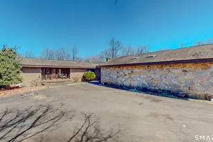 19 Marchant Rd, Redding, CT 06896 - Photo 3