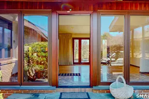 19 Marchant Rd, Redding, CT 06896 - Photo 5