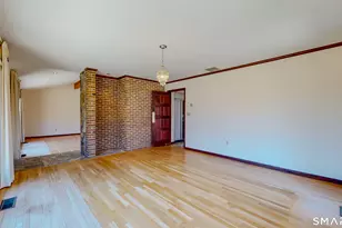 19 Marchant Rd, Redding, CT 06896 - Photo 13