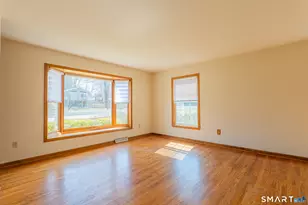 9 Pleasant St, Bethel, CT 06801 - Photo 13