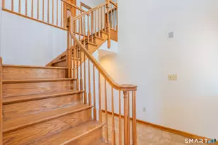 9 Pleasant St, Bethel, CT 06801 - Photo 17