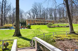 159 Long Close Rd, Stamford, CT 06902 - Photo 35