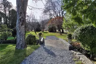 1939 Bronson Rd, Fairfield, CT 06824 - Photo 25