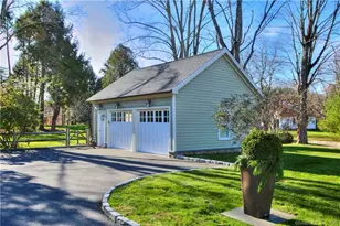 1939 Bronson Rd, Fairfield, CT 06824 - Photo 23