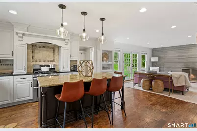 1939 Bronson Road, Fairfield, CT 06824 - Photo 5