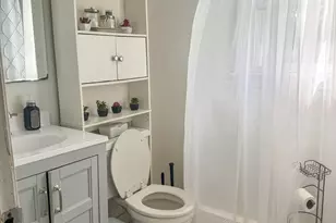 5 Old Farm Dr, Newington, CT 06111 - Photo 13