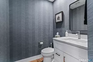 104 Harvest Cmns, Westport, CT 06880 - Photo 13