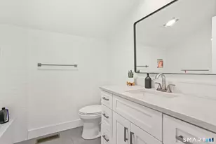 104 Harvest Cmns, Westport, CT 06880 - Photo 21