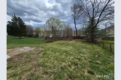 190 Hart Street, New Britain, CT 06052 - Photo 33