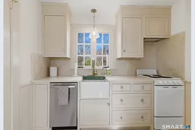 12 Flanders Road, Stonington, CT 06378 - Photo 5