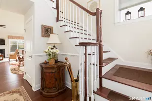 2 Arrowwood Ct, Middlebury, CT 06762 - Photo 3