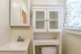 24 Elm St, New Milford, CT 06776 - Photo 25