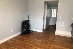 176 Sisson St, East Hartford, CT 06118 - Photo 11