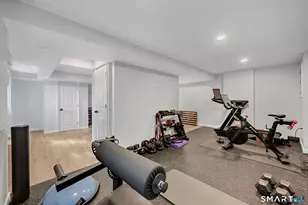 18 Foxridge Rd, West Hartford, CT 06107 - Photo 27