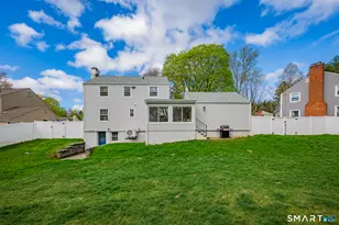 18 Foxridge Rd, West Hartford, CT 06107 - Photo 29