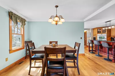 301 Buckingham Avenue, Milford, CT 06460 - Photo 9