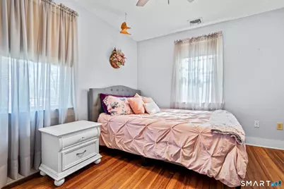 301 Buckingham Avenue, Milford, CT 06460 - Photo 25