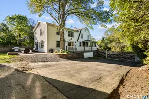 301 Buckingham Ave, Milford, CT 06460 - Photo 5