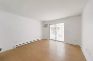 8 Rose Ln, Danbury, CT 06811 - Photo 9