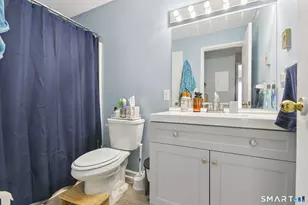 6 Hamre Ln, Branford, CT 06405 - Photo 9