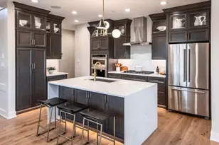 3 Walden Ct, Danbury, CT 06810 - Photo 3