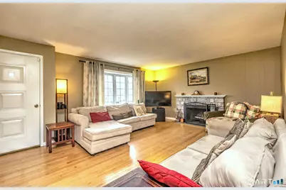 85 Maureen Street, Stratford, CT 06615 - Photo 5