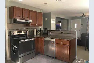 25 Rena Place, Fairfield, CT 06825 - Photo 11