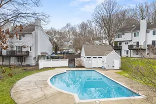 20 E Pembroke Rd, Danbury, CT 06811 - Photo 25