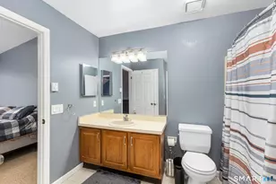 20 E Pembroke Rd, Danbury, CT 06811 - Photo 19