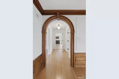 11 Sycamore Road, West Hartford, CT 06117 - Photo 17