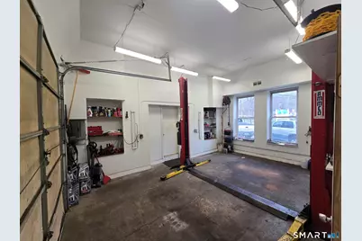 40 Main Street, Meriden, CT 06451 - Photo 5