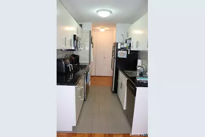 31 Woodland Street #9U, Hartford, CT 06105 - Photo 5