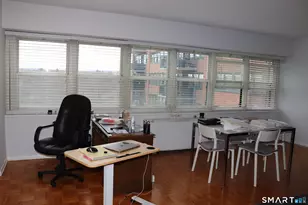 31 Woodland St, Hartford, CT 06105 - Photo 9