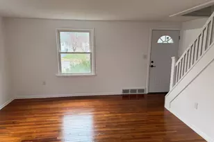 44 Lynmoor Pl, Hamden, CT 06517 - Photo 13