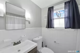 78 Edgemont Ave, West Hartford, CT 06110 - Photo 13