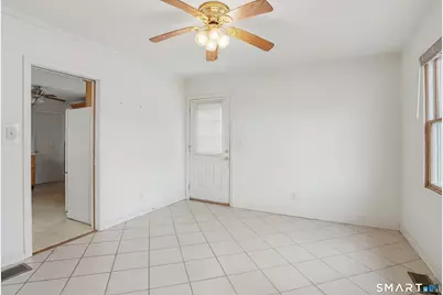 1009 East Broadway, Milford, CT 06460 - Photo 13