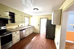 7 College Ave, Torrington, CT 06790 - Photo 3