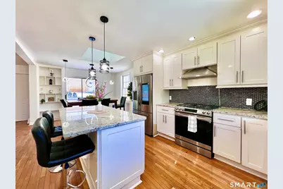 38 Woods End Road, Stamford, CT 06905 - Photo 7