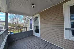 38 Beverly Ave, Waterbury, CT 06704 - Photo 7